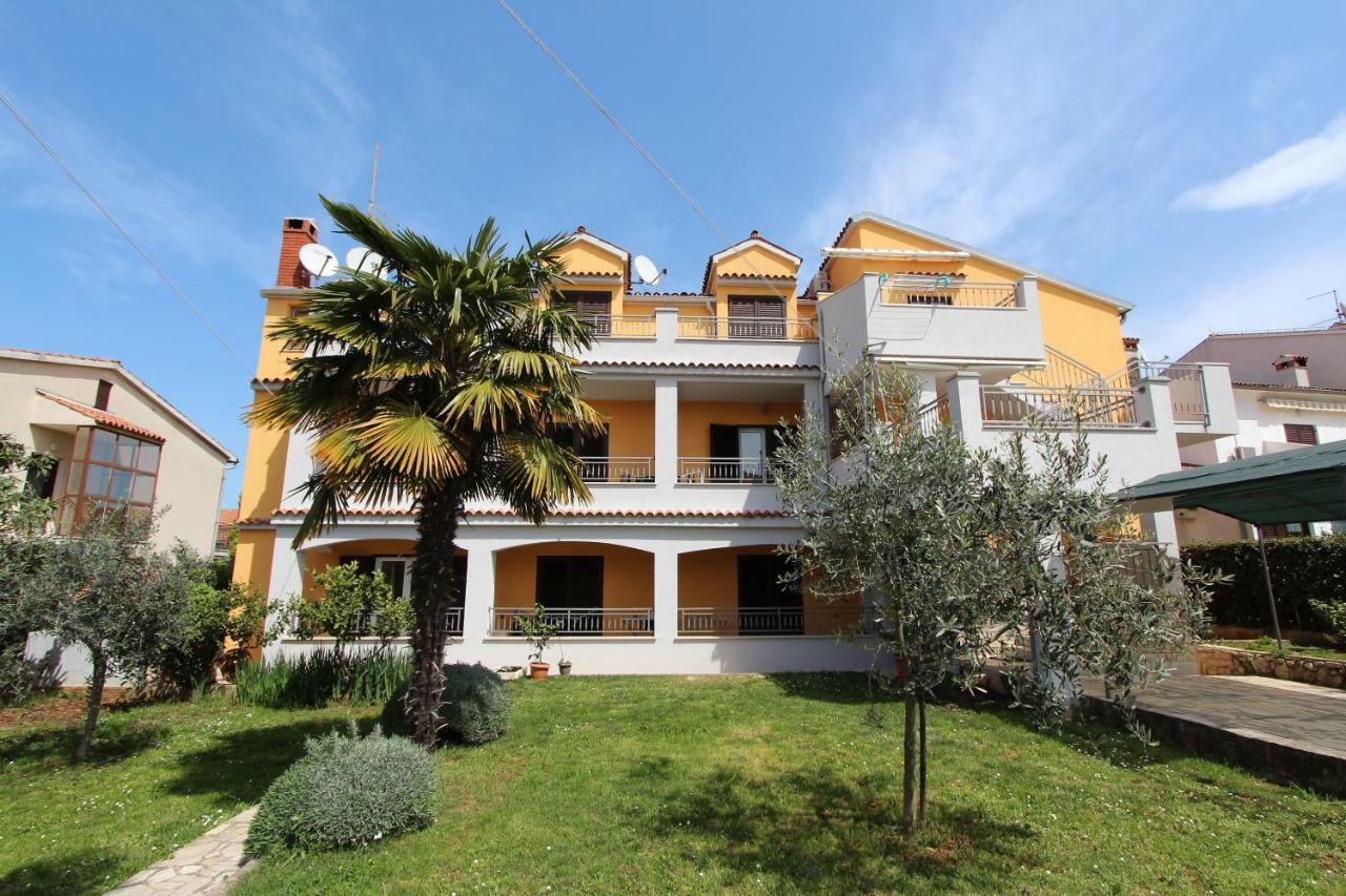 Apartments Malvina Rovinj Exterior foto